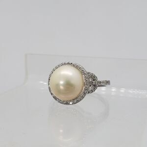 Sterling Silver, Pearl and Halo Style CZ Ring 925